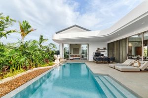 Elegant 3 bedroom villa with pool in Talang area, Phuket in Manor Phuket