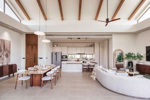 Elegant 3 bedroom villa with pool in Talang area, Phuket in Manor Phuket