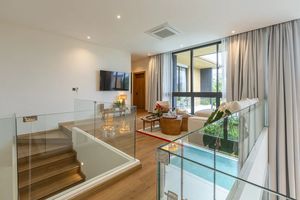 Two-storey villa with 6 bedrooms and private pool in Chalong area, Phuket in Mouana Grande Chalong Bay