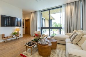 Two-storey villa with 6 bedrooms and private pool in Chalong area, Phuket in Mouana Grande Chalong Bay