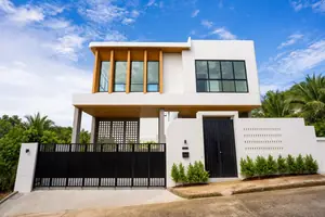 villa in Chalong