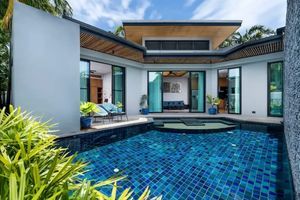 Villa with pool for rent in Baan Bua near Nai Harn Beach, Phuket