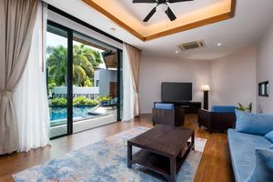 Villa with pool for rent in Baan Bua near Nai Harn Beach, Phuket