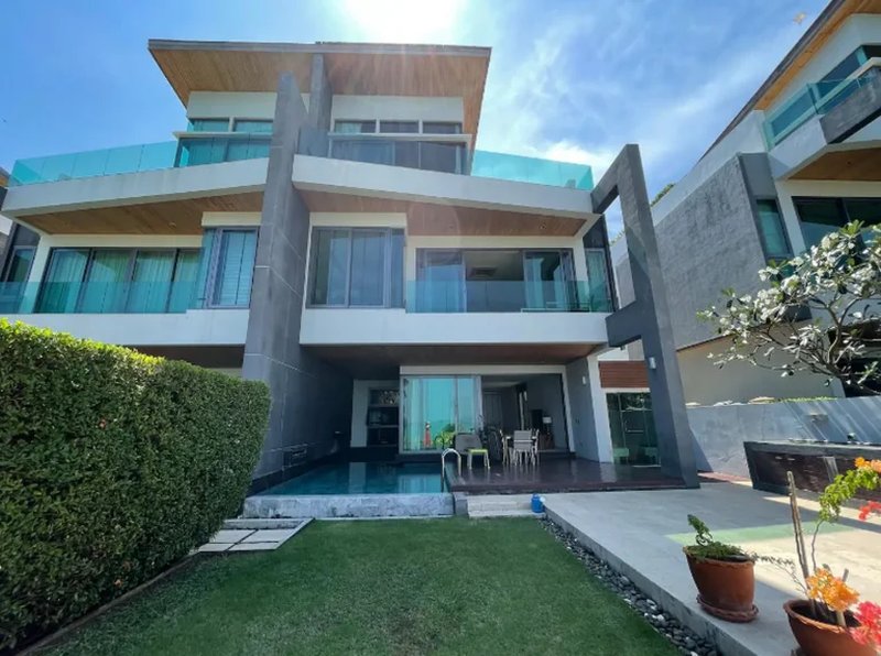 Premium three-storey seaside villa for rent in Rawai, Phuket