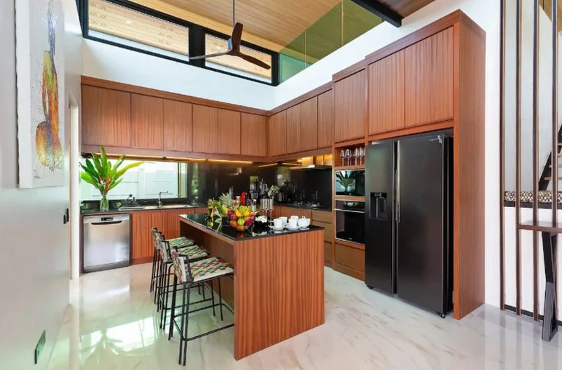 Luxury villa for rent near Nai Harn Beach, Phuket