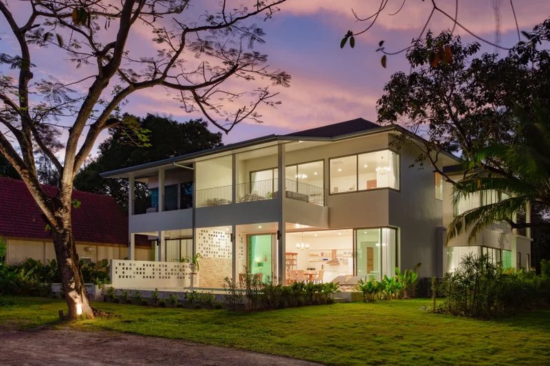 Two-storey villa for rent in Rawai, Phuket, Thailand