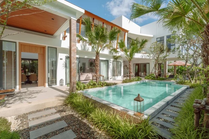 Two-storey 4 bedroom villa with private pool in Talang area, Phuket at Vinzita Elite Residences