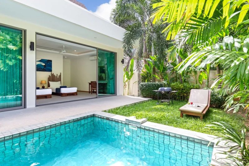 Finished two-storey villa with 4 bedrooms and a swimming pool in Rawai, Phuket in KA Villa complex