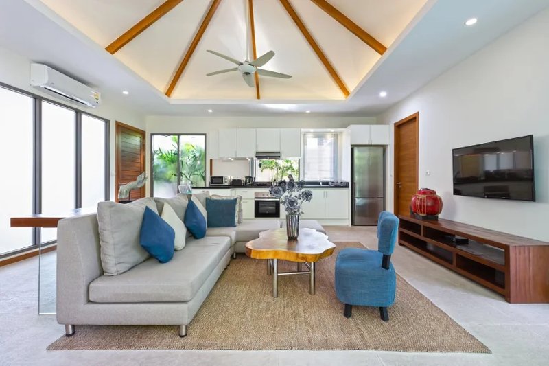 Finished two-storey villa with 4 bedrooms and a swimming pool in Rawai, Phuket in KA Villa complex