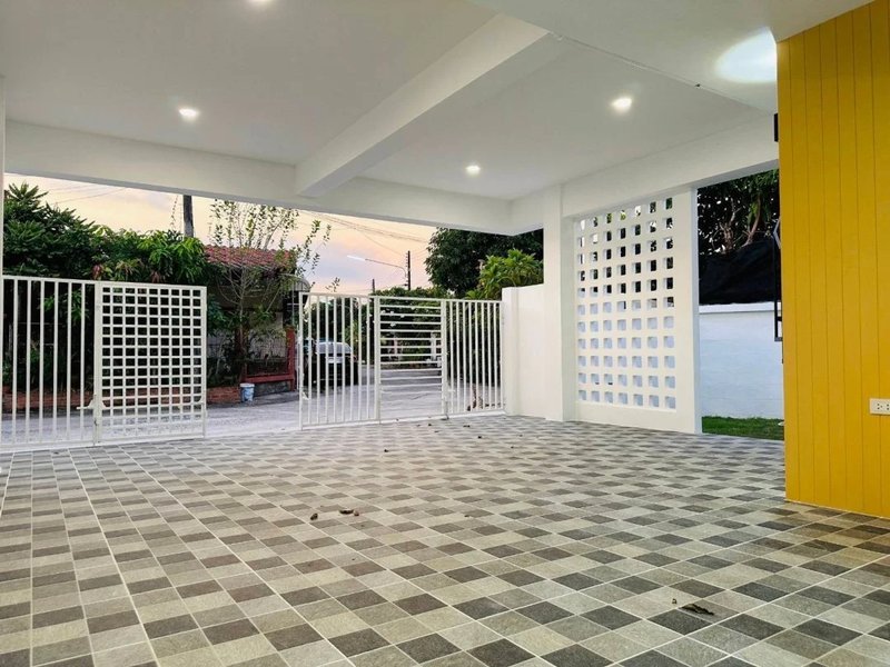 Spacious 3 Bedroom house in Wichit area, Phuket