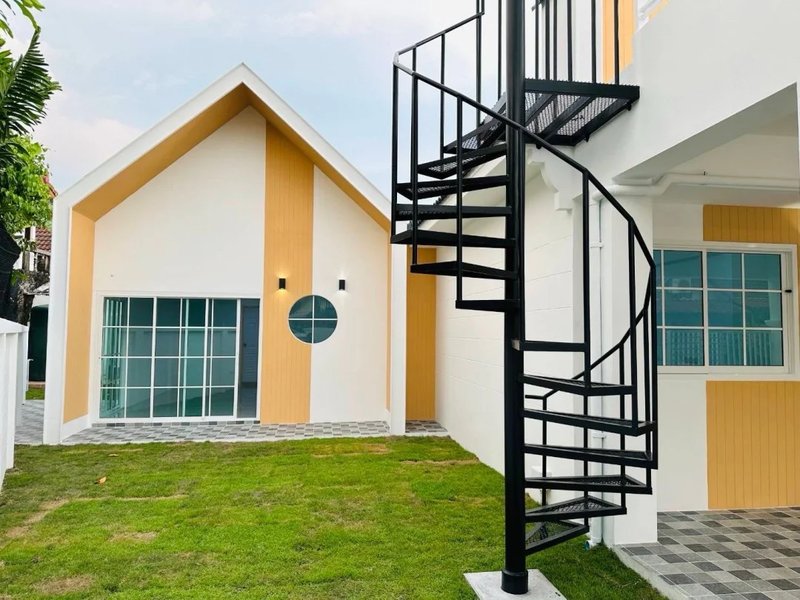 Spacious 3 Bedroom house in Wichit area, Phuket