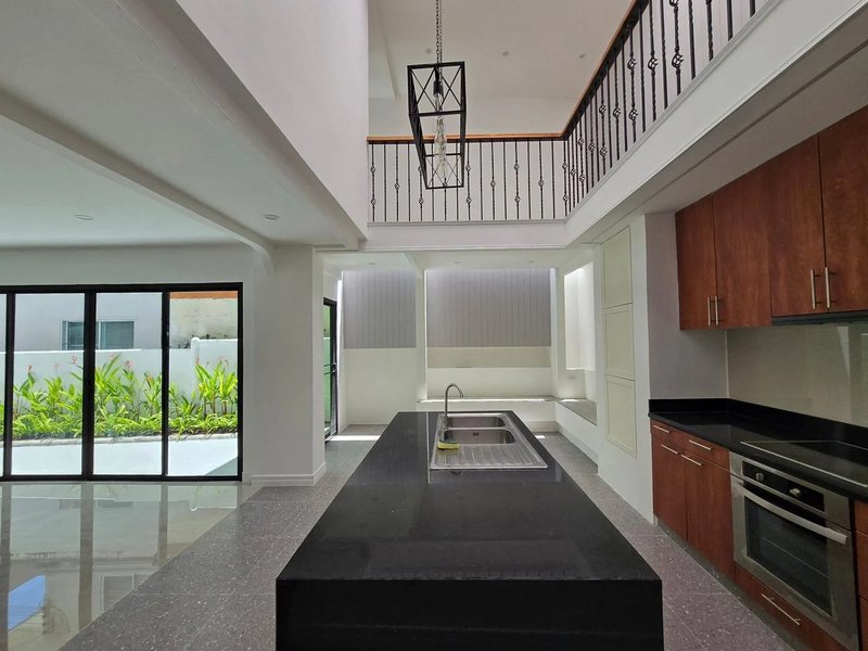 Spacious newly renovated house in Talang district, Phuket