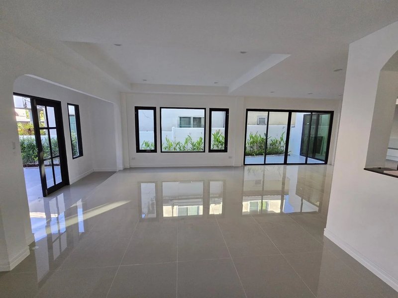 Spacious newly renovated house in Talang district, Phuket