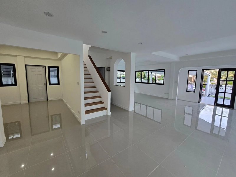 Spacious newly renovated house in Talang district, Phuket