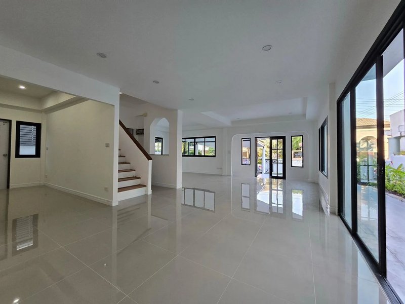 Spacious newly renovated house in Talang district, Phuket
