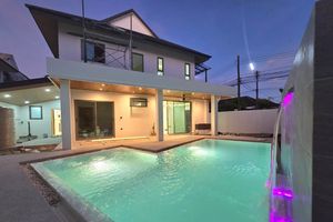 Two-storey house with private pool in Chalong area, Phuket
