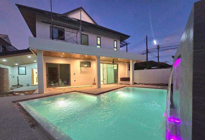 Two-storey house with private pool in Chalong area, Phuket