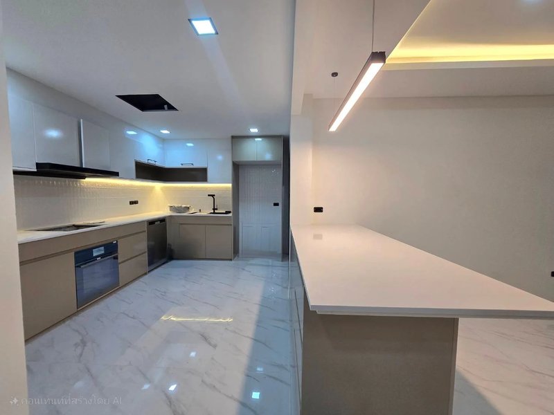 Two-storey house with private pool in Chalong area, Phuket