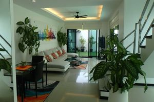 Finished three-storey villa with pool in Rawai, Phuket