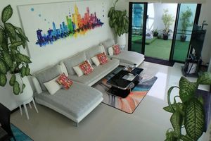 Finished three-storey villa with pool in Rawai, Phuket