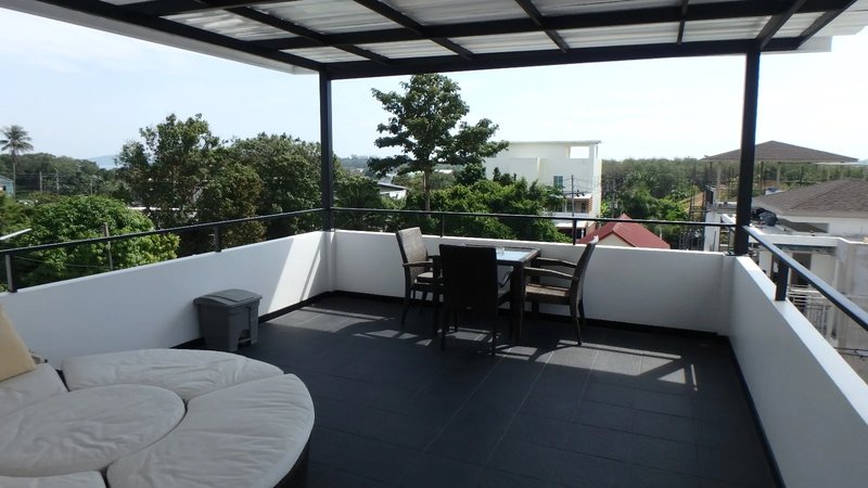 Finished three-storey villa with pool in Rawai, Phuket