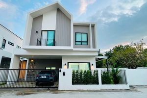 Finished two-storey house with spacious garden in Talang area, Phuket