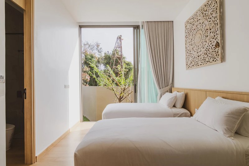 3 Bedroom Villa with Pool in Talang area, Phuket in Mount Mono