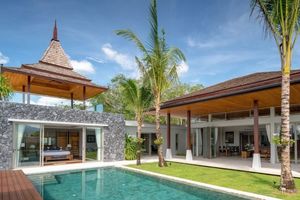 Summer Villa with 3 bedrooms and private pool in Talang, Phuket at Botanica Four Seasons
