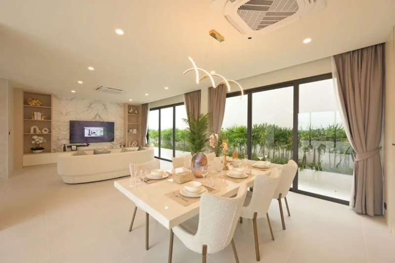 Three-storey 4 bedroom house in Ratsada area, Phuket at Anocha Luxury Villas