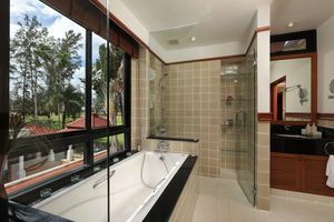 Two-storey villa with golf course view for rent in Bang Tao, Phuket