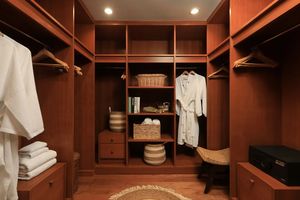 Two-storey villa with golf course view for rent in Bang Tao, Phuket