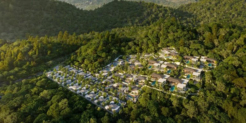 5 bedroom villa with private pool near Kamala Beach, Phuket in Botanica Montazure