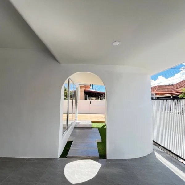 Modern 3 bedroom house in Koh Kaeo area, Phuket for sale