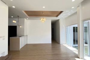 Modern 3 bedroom house in Koh Kaeo area, Phuket for sale