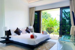 3 bedroom villa with private pool near Nai Ton Beach, Phuket in Vista Del Mar